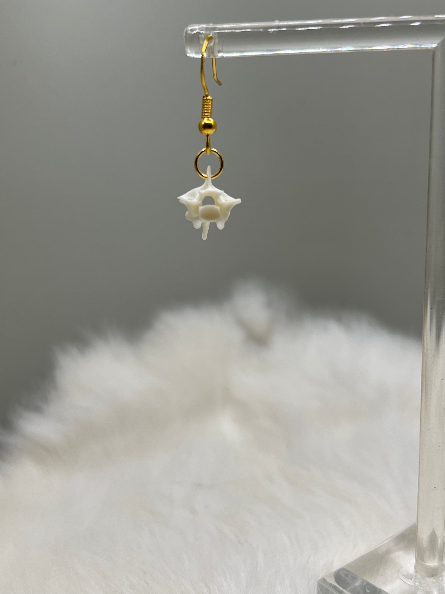 Single Rattlesnake Vertebrae Dangle - Gold